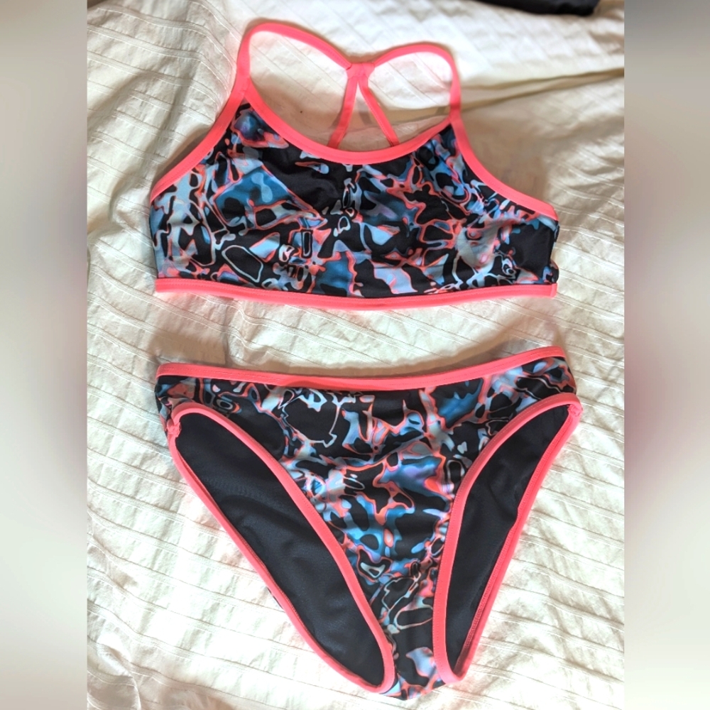 Two pieces bikini set from Under Armor